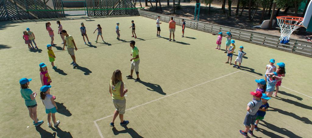 Activité sportive enfants au Bois Dormant